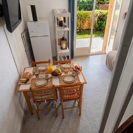 Azur & Soleil 6 Terrasse-parking-plage A 400m Apartament